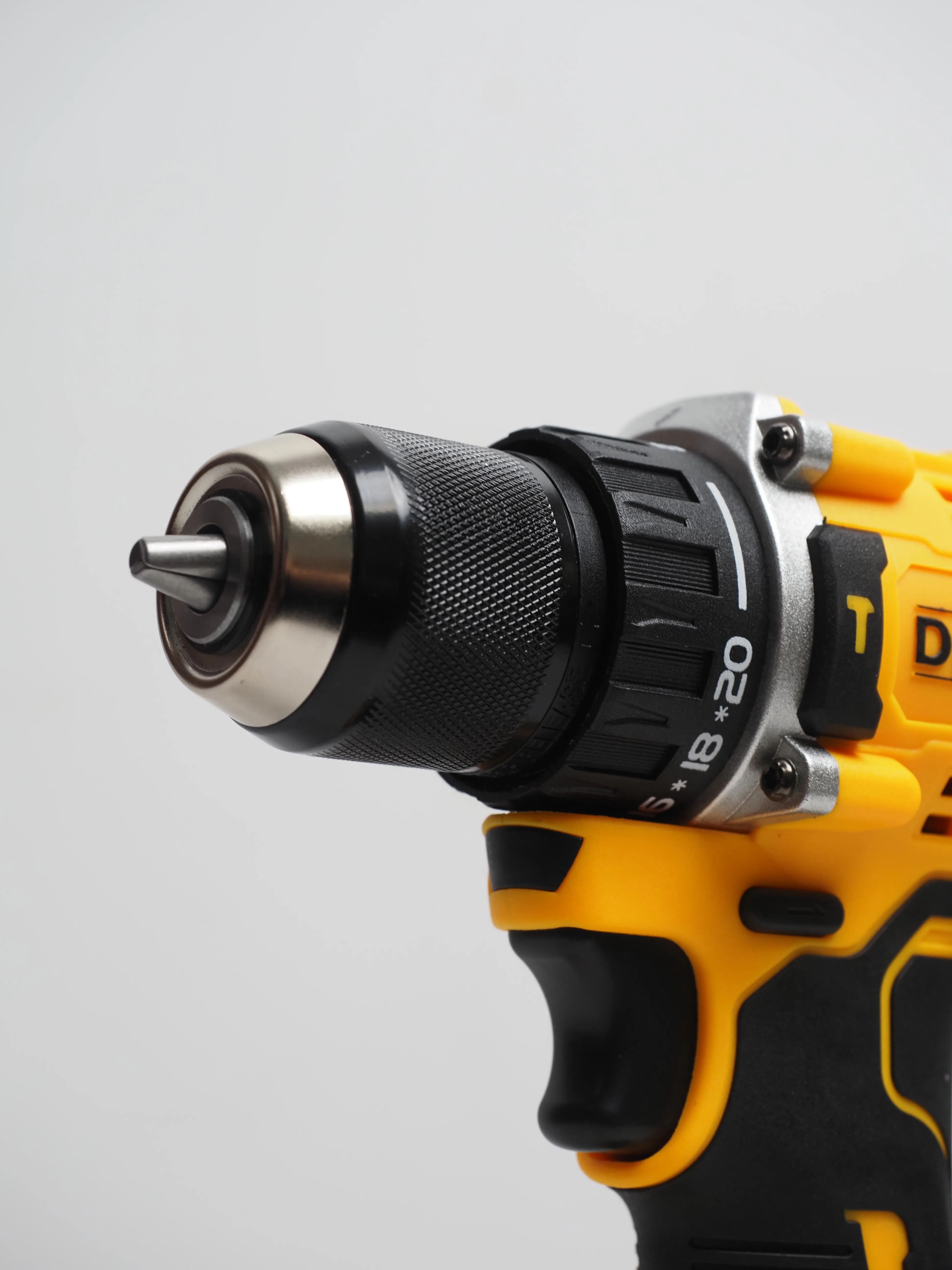 DEWALT Lithium Battery 20V Rechargeable Brushless Compact Electric Screwdriver Hand Drill Impact Drill DCD805