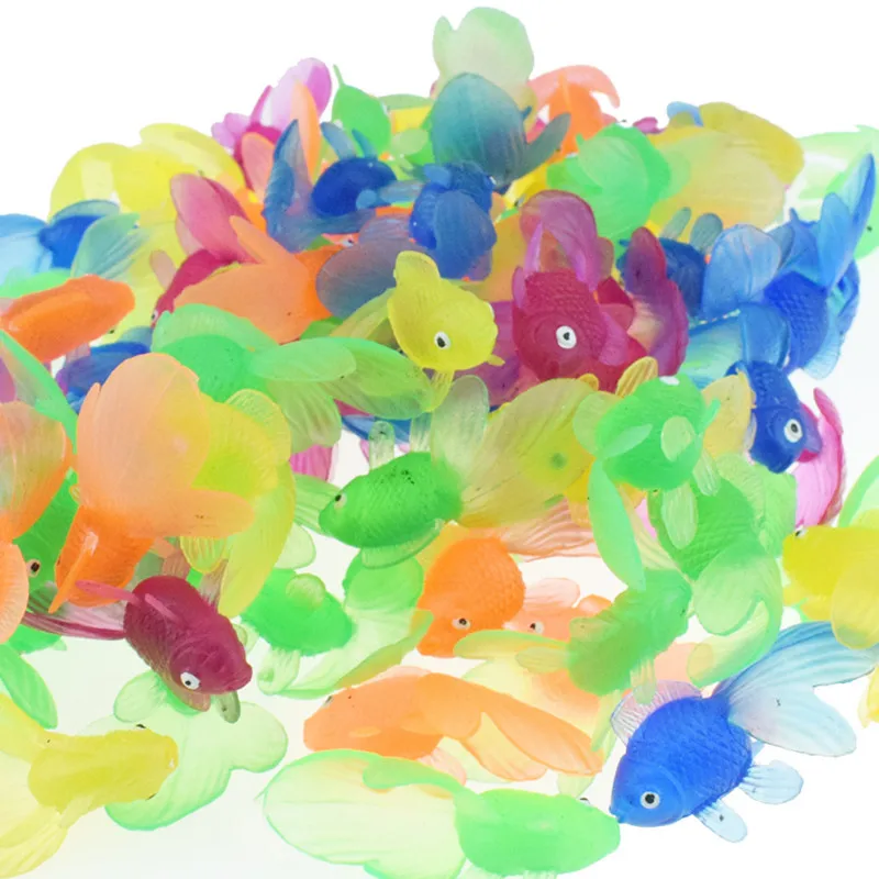 Aquarium Dekoration 10PCS Gummi Simulation Kleine Mini Goldfisch Kinder Spielzeug Dekoration Baby Bad Spielzeug