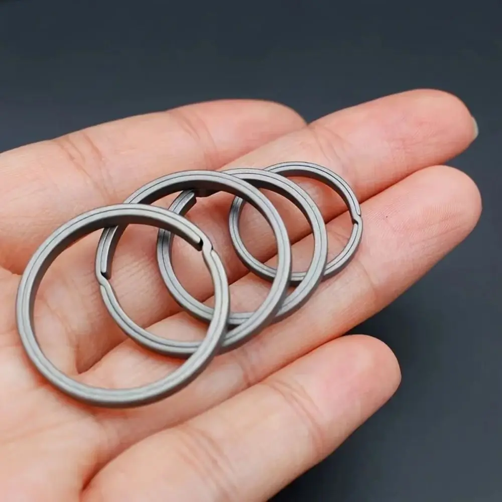 4pcs Ultra-light Titanium Alloy Key Ring Metal Hard Side Pushing Rings Keyfobs Crafts DIY Accessories Key Chain Pendant Gift