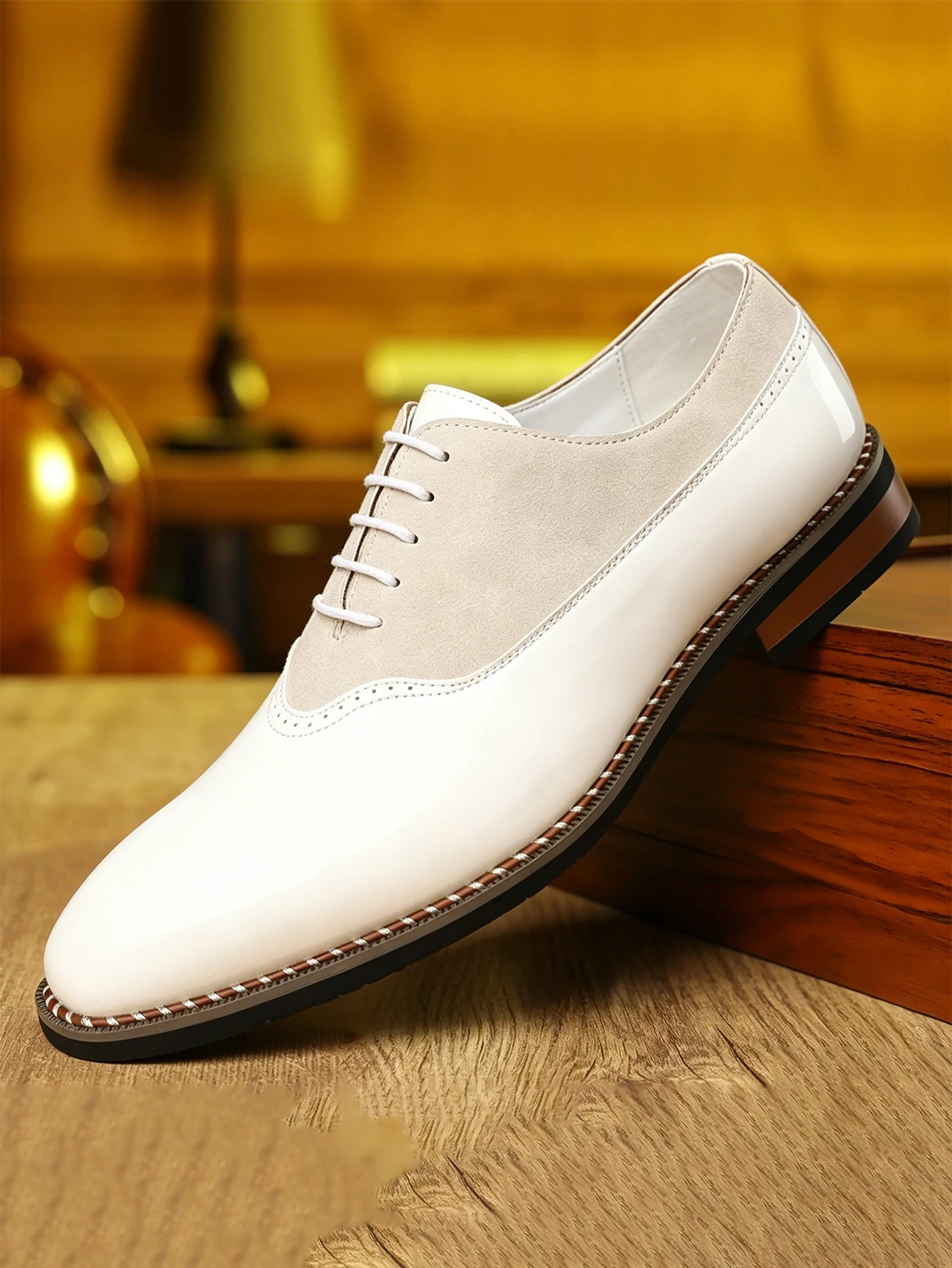 

Luxury Men Oxford Shoes High Quality Patent Leather Comfortable Formal Dress Shoes for Wedding Party Business
