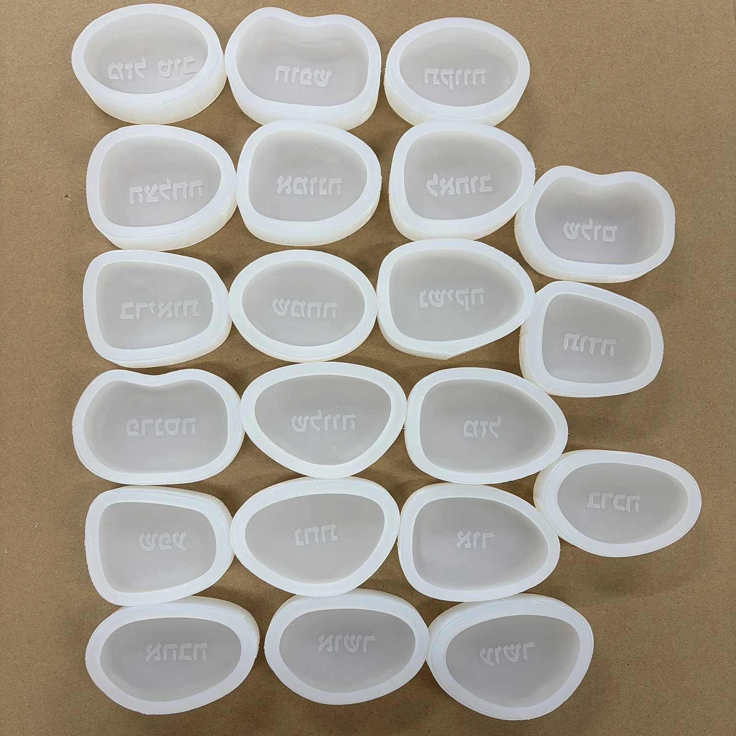Silicone Mold for Stone Shaped Jewish Blessing - Cement Plaster, Reusable DIY Mold for Meaningful Judaica Gift & Home Decor