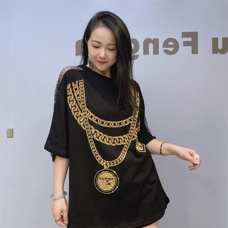 

Women Chain Sequins Hollow Out T Shirt Women Trending Clothing Casual Pullover O -Neck Short Sleeve Tops Vestidos Streetwea