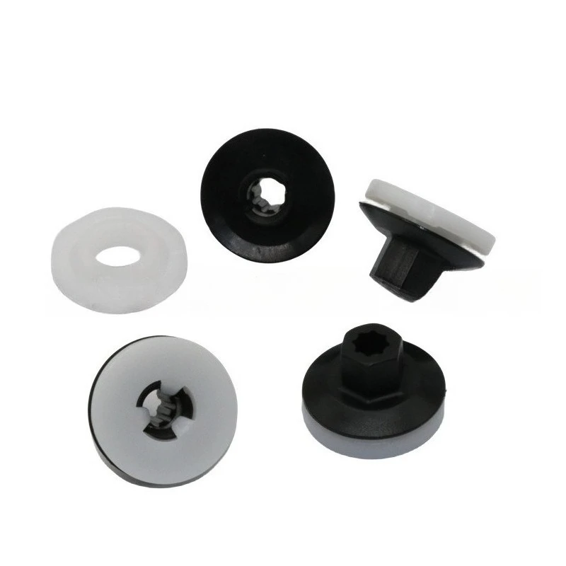 20/50 Pieces of Plastic Clips and Nuts Suitable for the Engine Undertray of Toyota Levin, Corolla, and Avalon Models.