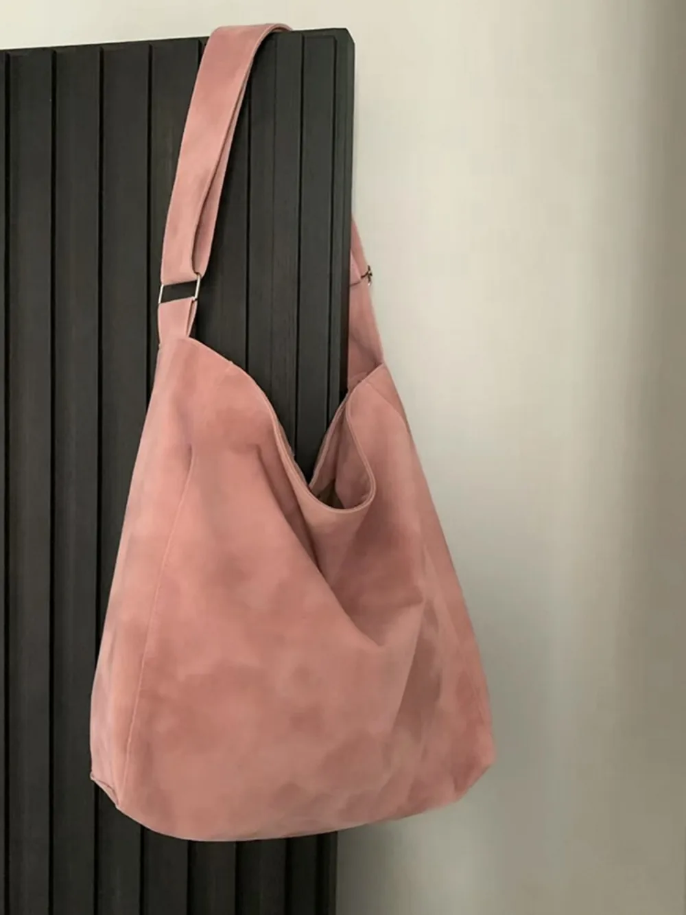 

Korea Student Minority Commuter Single-Shoulder Bag Casual Lazy Soft Leather Class Underarm Large Capacity All-match Women Totes