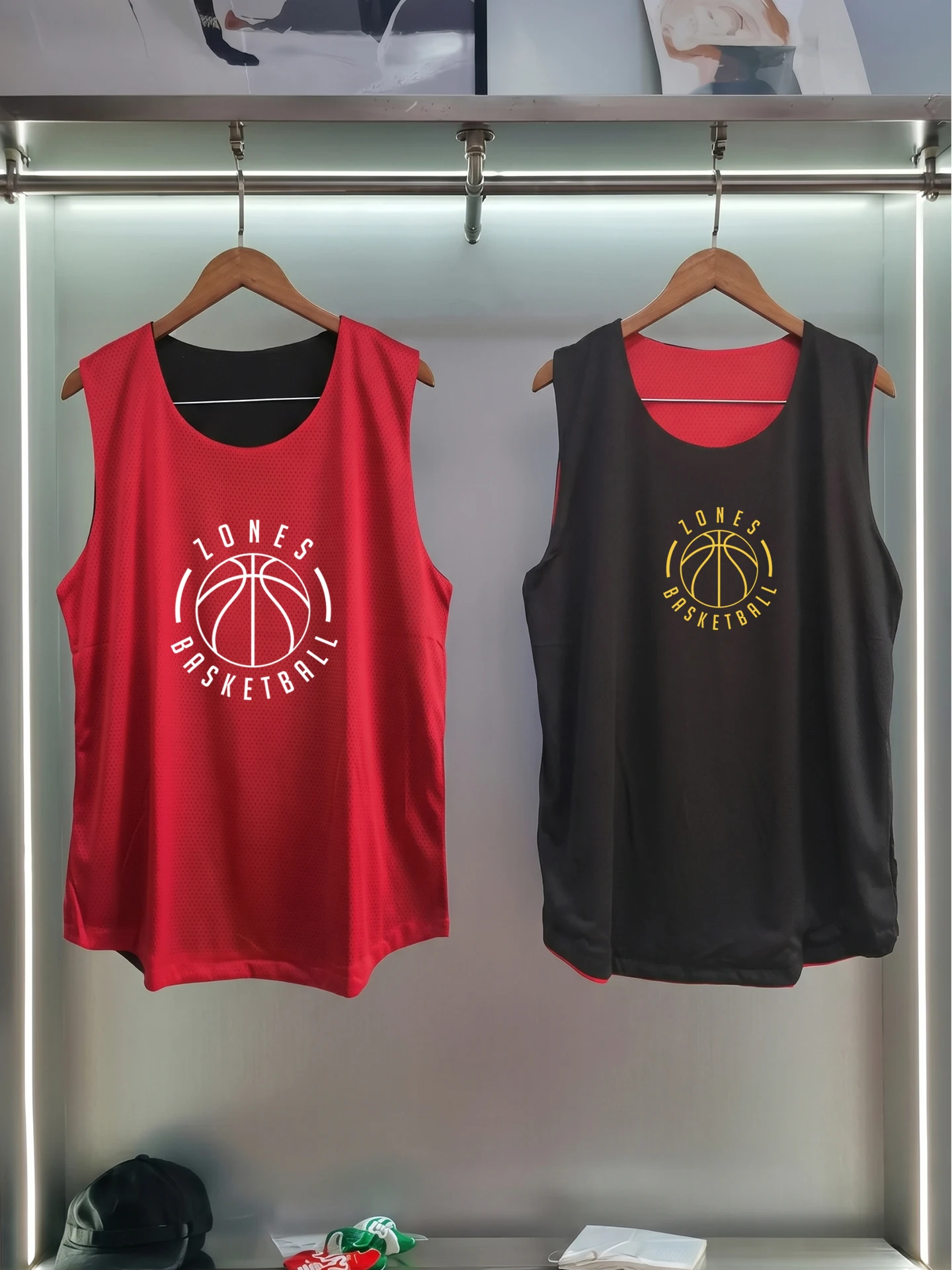 Double-Sided American Basketball Uniform Set for Men And Women Practice Game Competition Team Vest Polyester Fiber Shorts