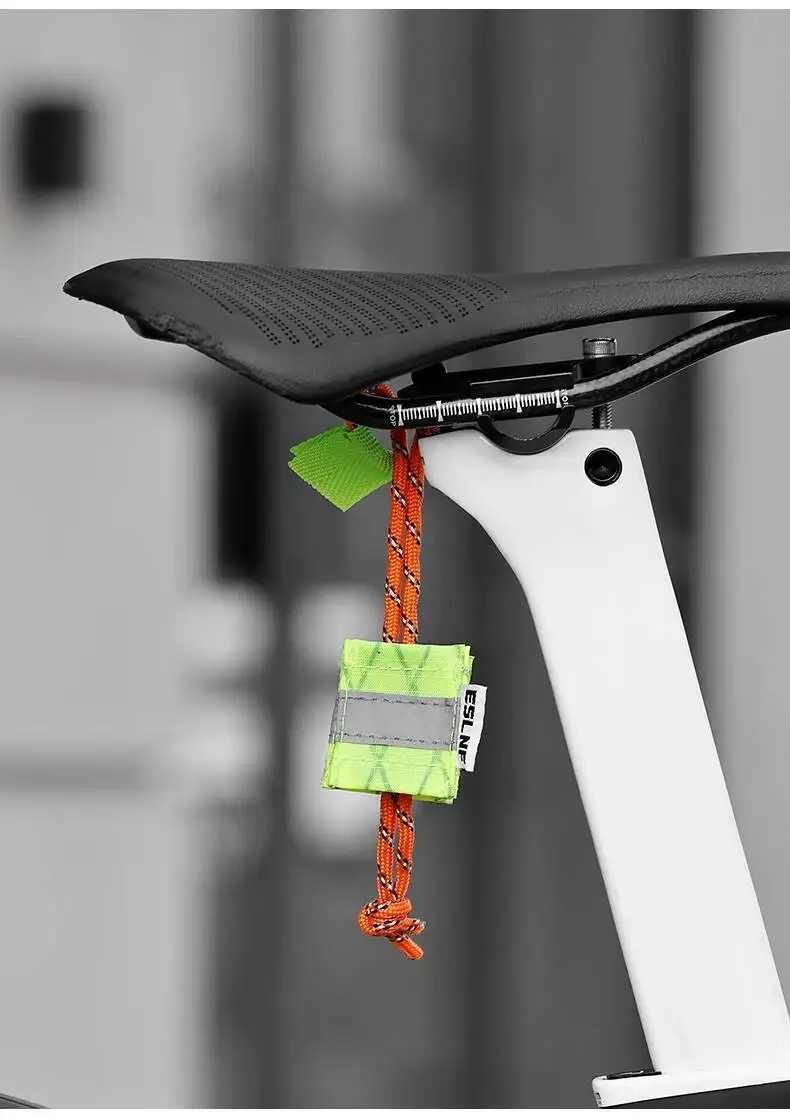 ESLNF Reflektierender Fahrradsitz-Anhänger Sicherheitsanhänger Hohe Sichtbarkeit Nachtfahrrad-Zubehör Einzigartig für Rennräder und Mountainbikes – Detail 12