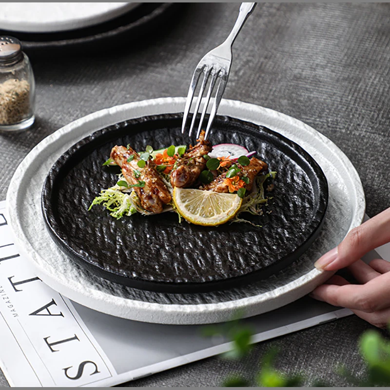 

Rock Ceramic Western Steak Plate Black and White Round Fruit and Dessert Dish Kitchen Ceramic Main Course Salad Plate Tableware