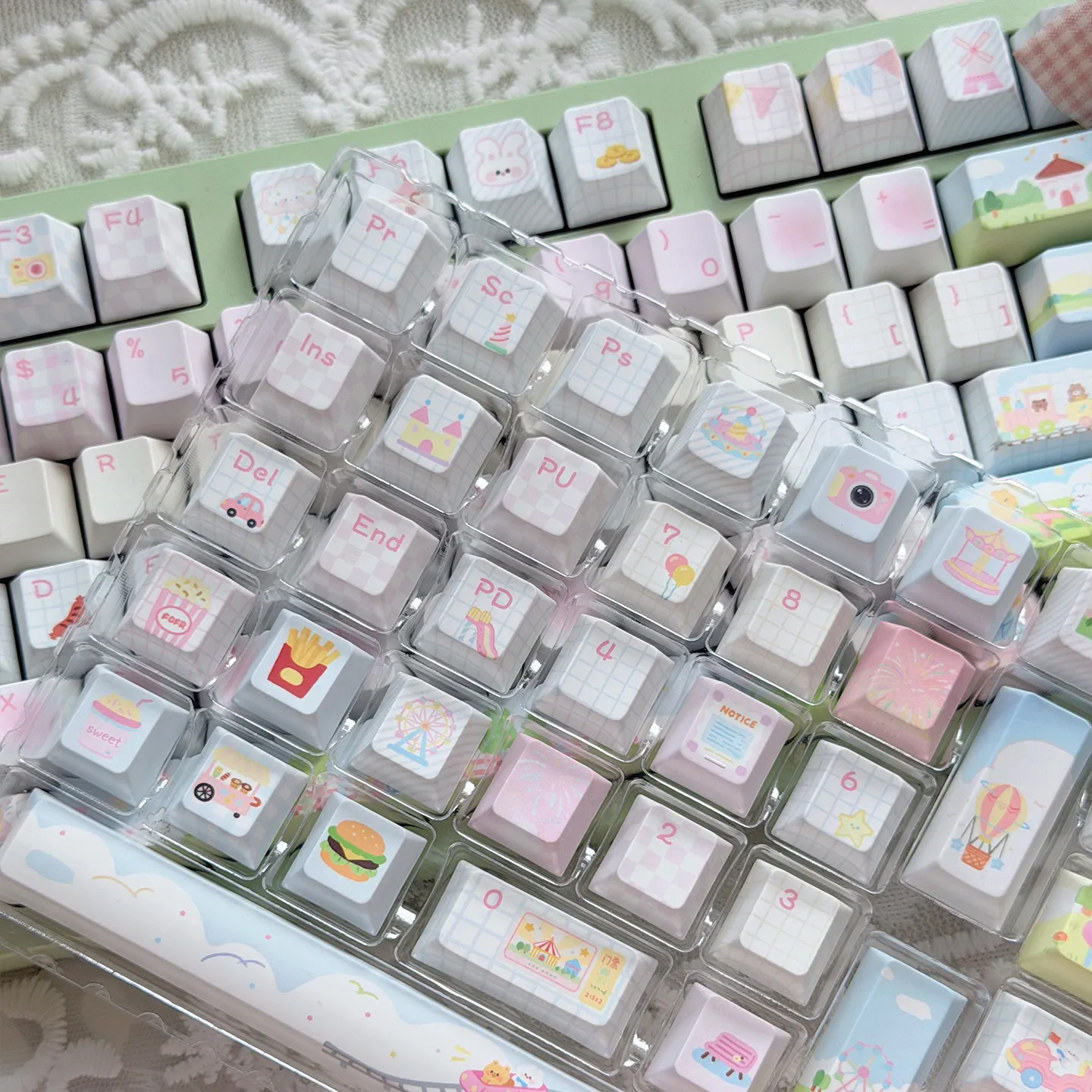 MAIMOOO Keycaps Small Animal Amusement Park Cute PBT Cherry PC Translucent Fog UV Sublimation Keycaps