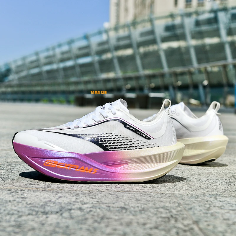 Four Seasons Fashion Trend Running Shoes Comfortable fit supports long-time walking and training Suitable for teens and adults