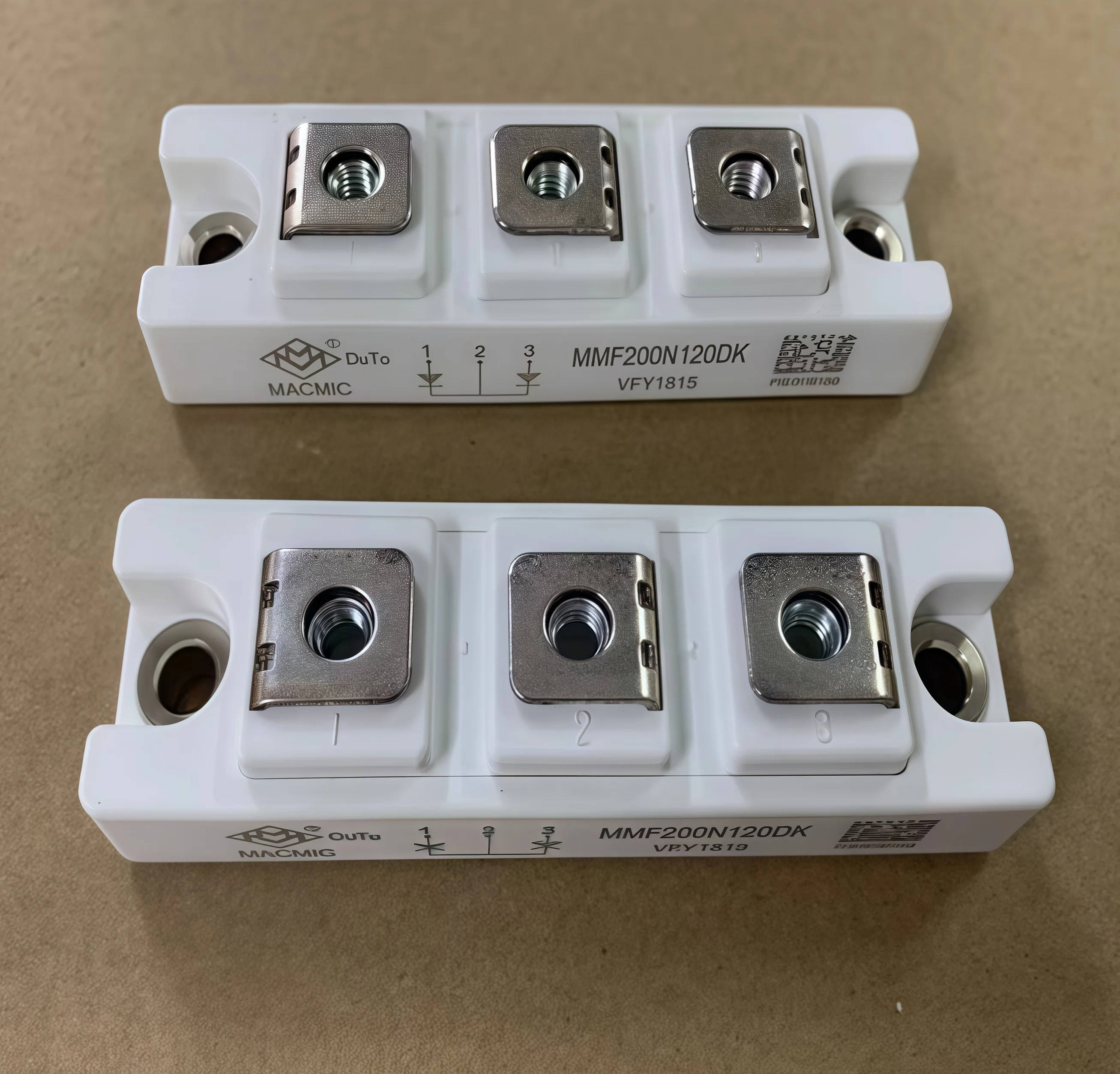 

MMF200N120DK MMF200N120DA Macromicro welding machine fast recovery rectifier diode power module, brand new original!
