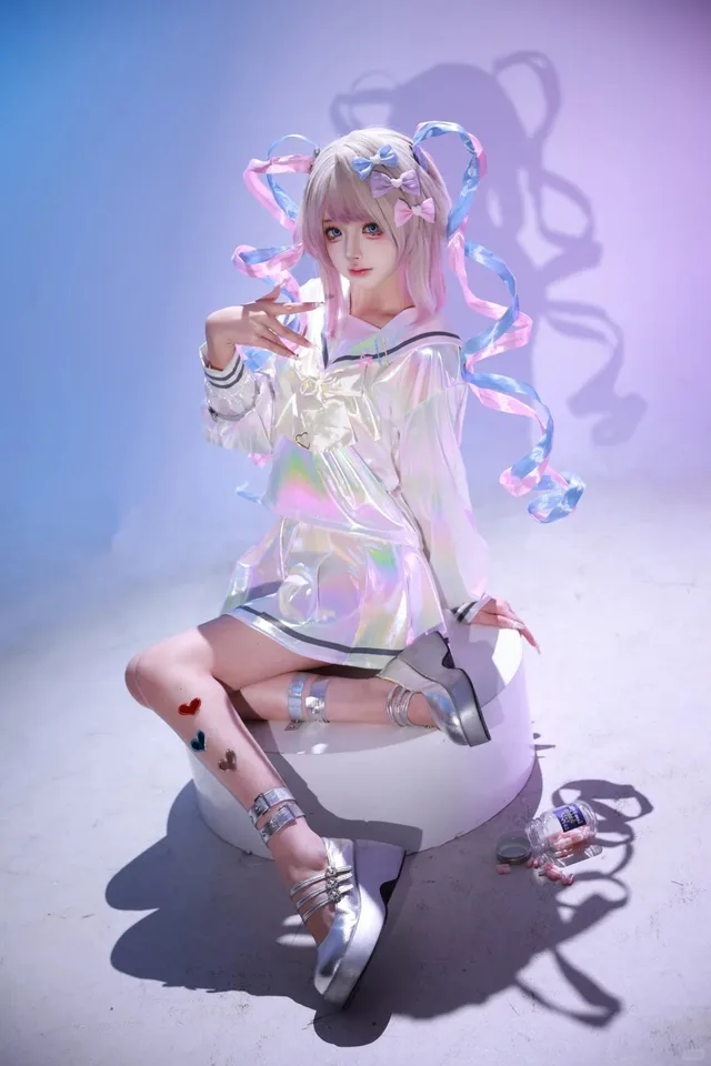 Disfraz de cosplay de KAngel de NEEDY GIRL OVERDOSE, conjunto completo de ropa con uniforme marinero, falda láser y accesorios para fiesta 3