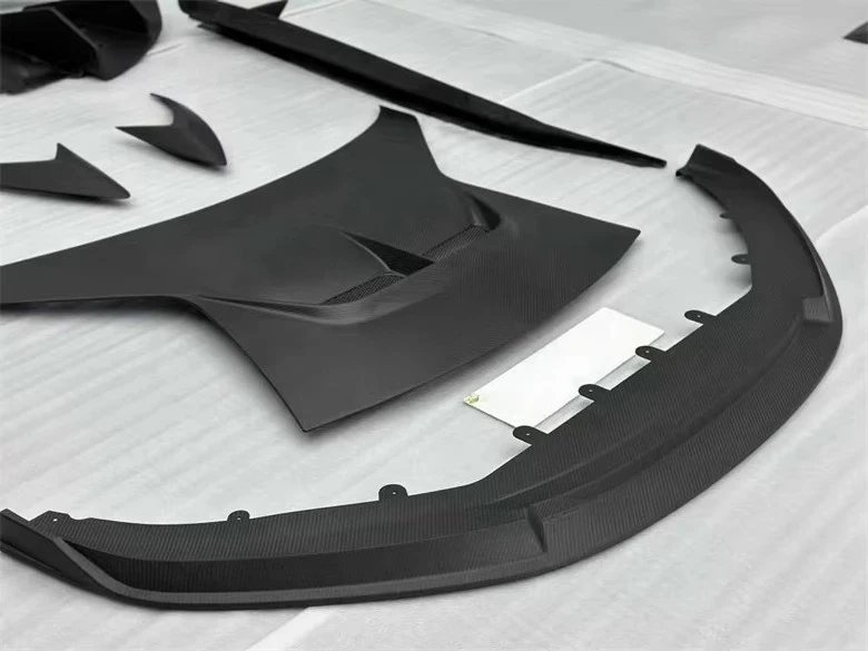 For Lotus Emira Upgrade V Style Dry Carbon Fiber Front Lip Side Skirts Rear Diffuser Rear Spoiler Hood Side air Vents