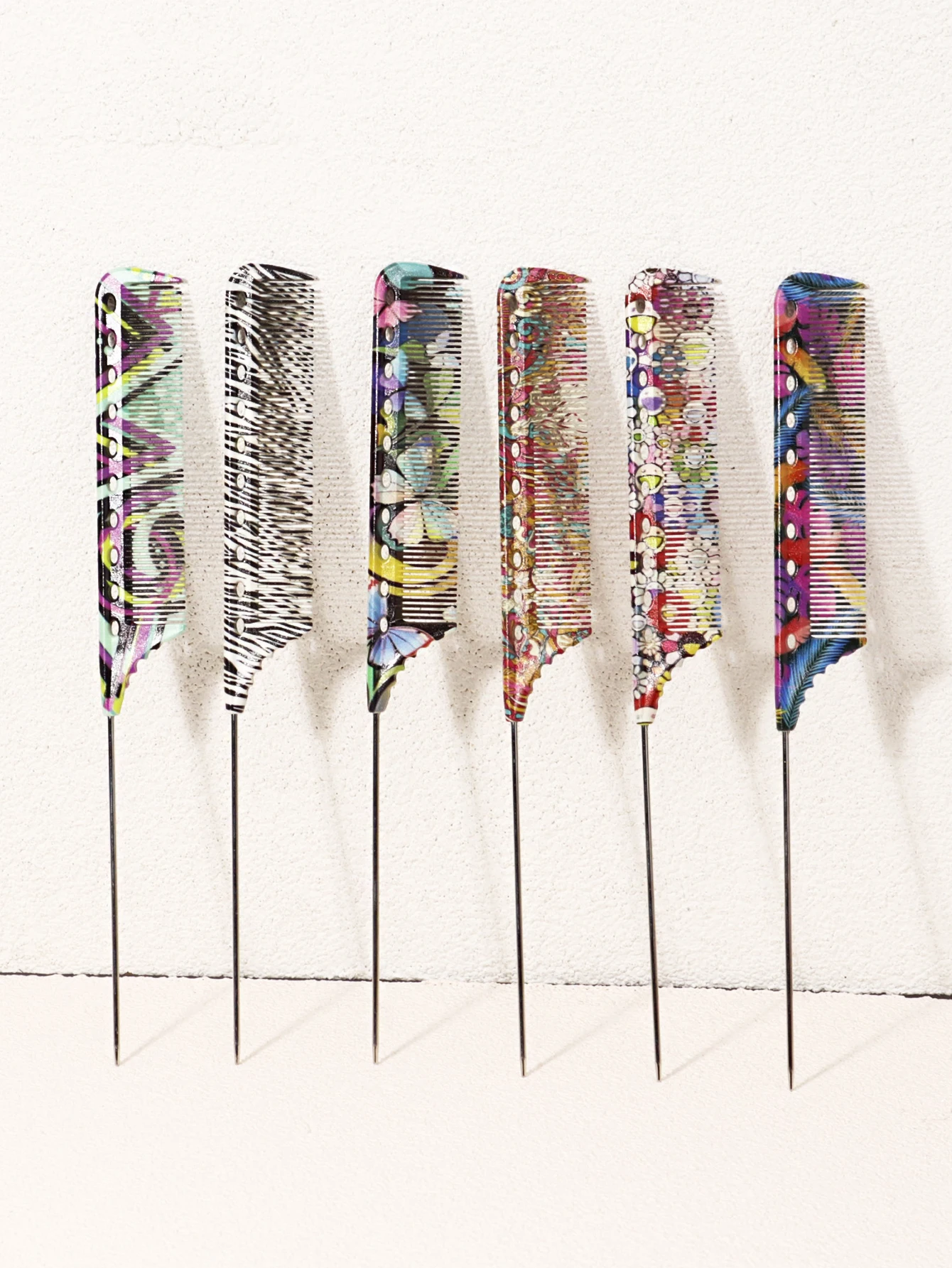 1pcs Hair Comb with Long Steel Needle Tail Comb, Pattern Design for Smooth and Controlled Styling, Suitable for All Hair Types