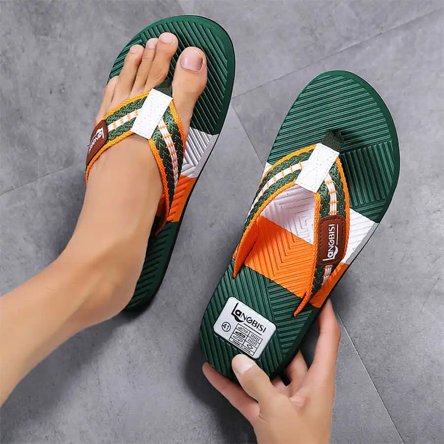 

Couple's Flip Flops Men's Beach oes Interloing Sandals Outdoor Faionable Slippers 2024 New Model Breathable Comfortable