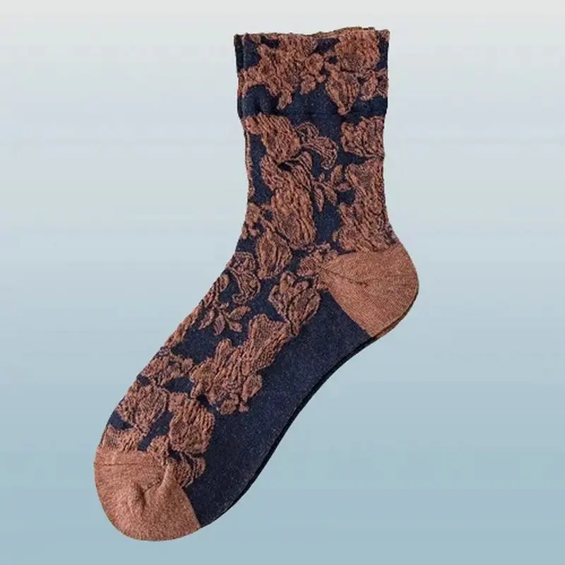 Chaussettes à tube moyen en coton à petites fleurs pour femmes, style rétro, chaussettes assorties pour femmes, haute qualité, 5/10 paires