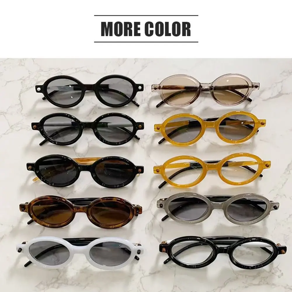 Literary Small Oval Sunglasses Vintage Hip Hop Punk Beach/Travel/Streetwear Glasses Trendy Flat Glasses for Women & Men