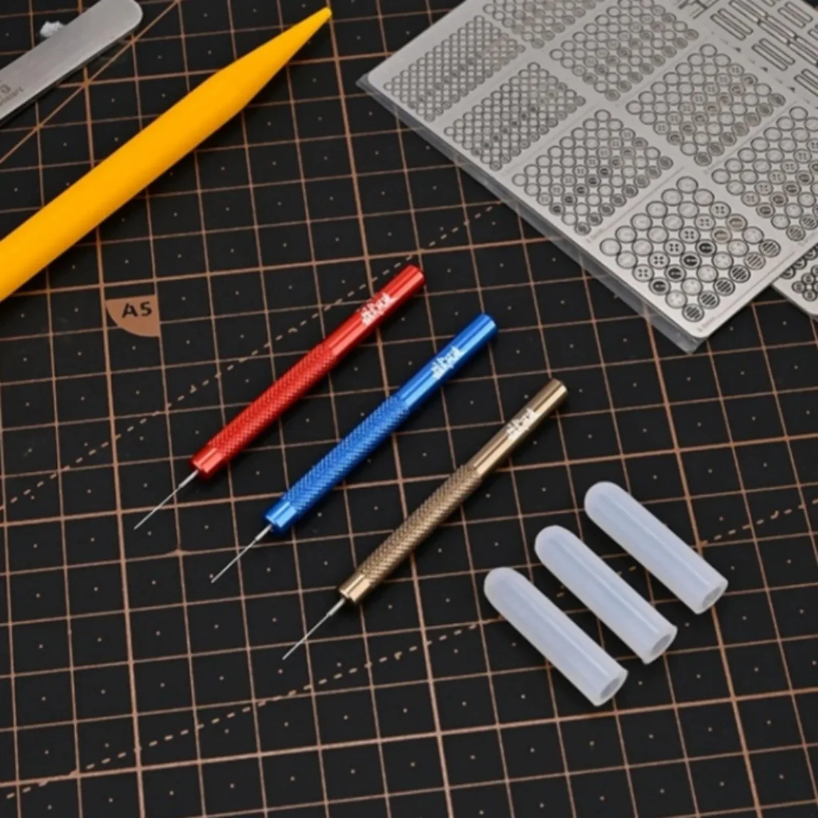 MSWZ MS107 موزع الغراء المعدني الدقيق لنموذج مقياس Gundam أدوات البناء CA قضيب الغراء هواية عسكرية لتقوم بها بنفسك أداة للحرف اليدوية