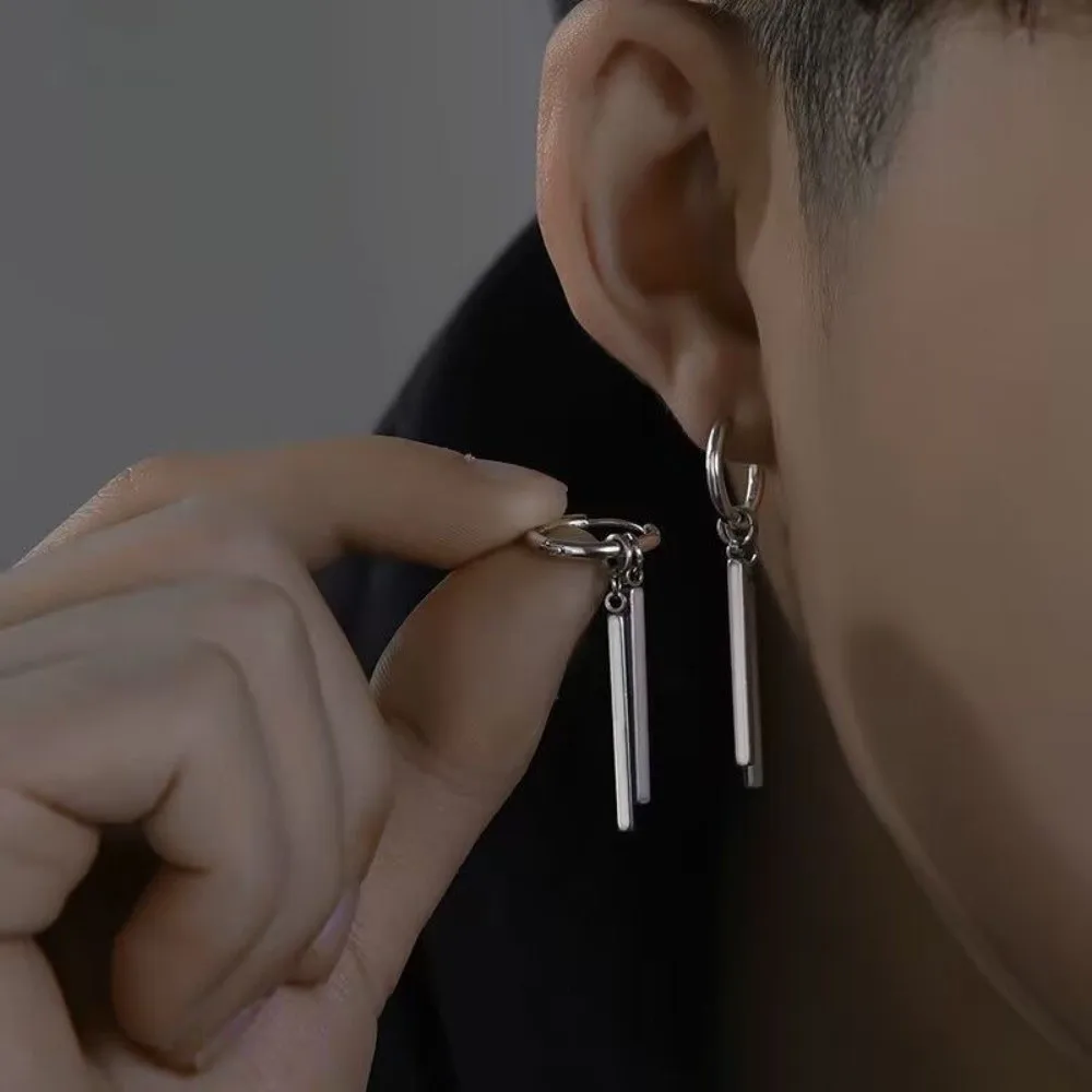 1pairs Stainless Steel Clip-on Earrings Gothic Punk Modern Square Stick Pendant Earrings No Ear Piercing Simple Tassel Earrings view 2