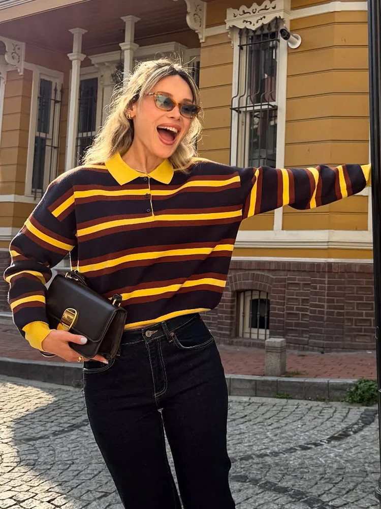 

HH New Woman'S Stripes Long Sleeves Button Decoration Polo Collar Pullover Sweater Female Slim Fit Leisure Knitted Tops