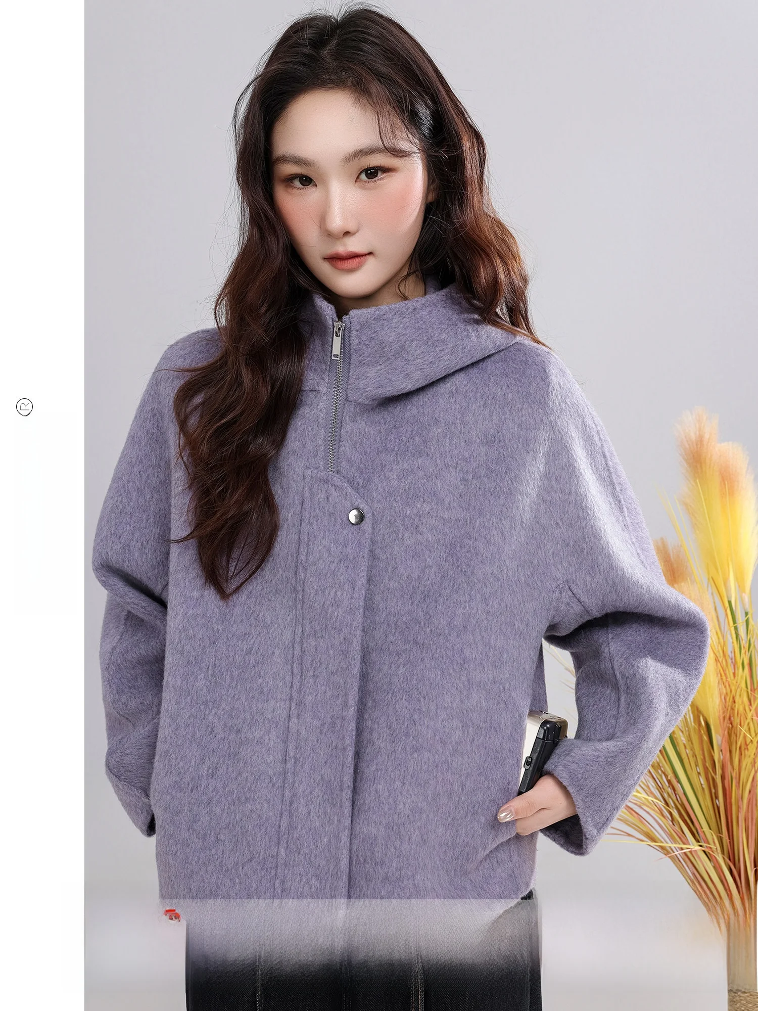 

Двустороннее шерстяное пальто в корейском стиле с капюшоном, женское, модное, зима 2025, новинка, простой фасон, цвет «Пурпурный туман», мягкий, нежный.
