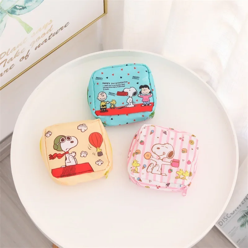 Snoopy Cartoon Women Tampon Storage Bag Sanitary Pad Pouch Napkin Cosmetic Bags Female Makeup Bag Girls Tampon Holder Organizer