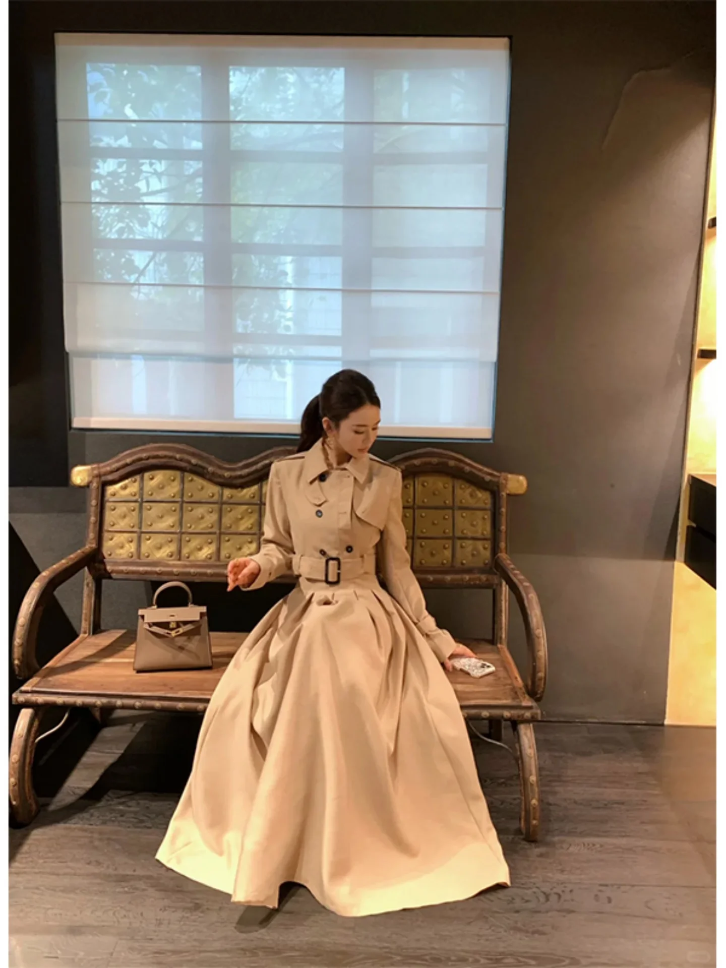 

Элегантный комплект из короткого платья без рукавов и жакета для женщин: модный костюм-двойка для ранней осени, офисный стиль, брюки с высокой талией