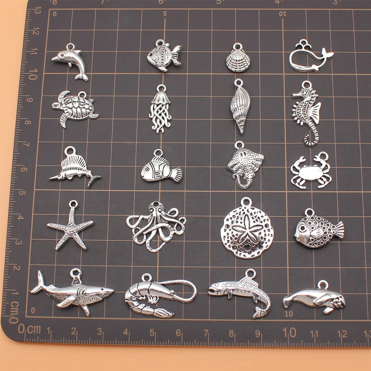 20pcs Sea Animals Dolphin Shark Turtle Octopus Starfish Seahorse Whale Conch Shell Charms Collection, 20 Styles, 1 of Each