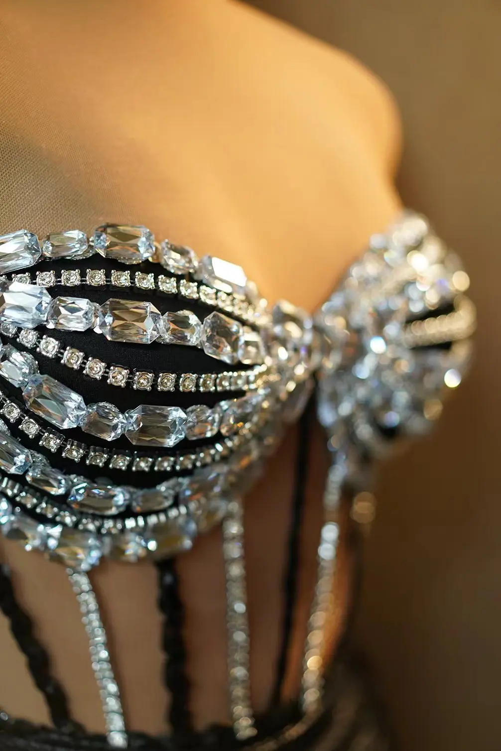 Set di abiti sexy da donna in 2 pezzi con diamanti lucidi trasparenti per spettacoli teatrali, feste di compleanno, discoteca, spettacoli di danza, abito da drag queen