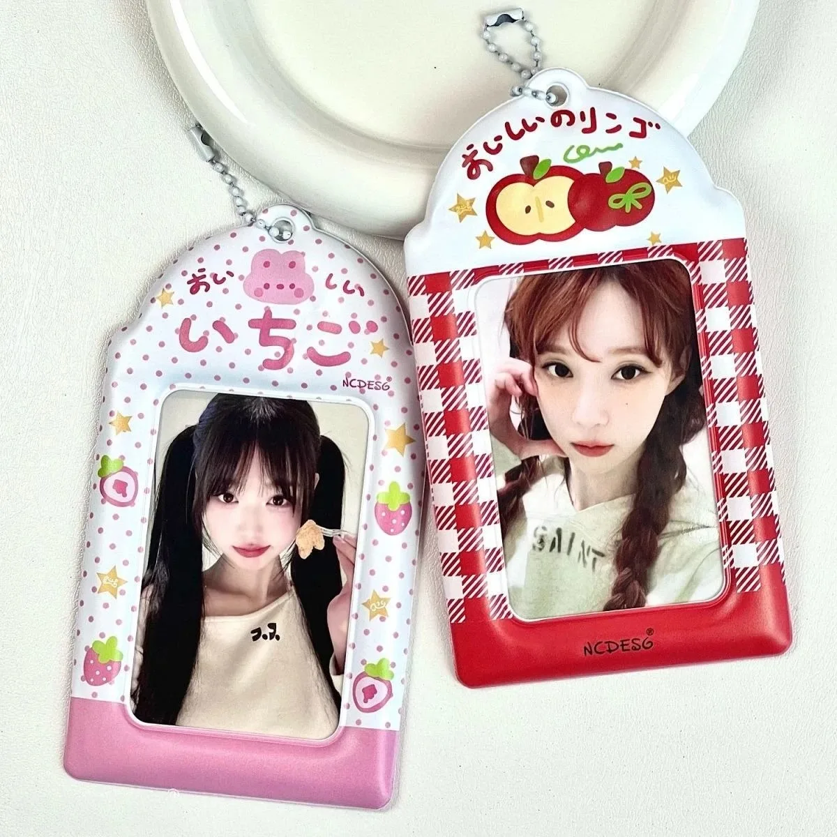 2pcs Apple Strawberry Print PVC Photocard Holder Double Side Display Pendant