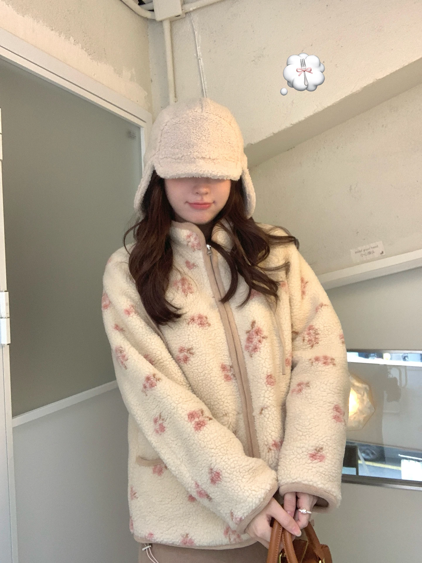 

PtonUmi Women's Loose Fit Floral Embellished Lamb Fur Coat Korean Style Straight Cut Thickened Cotton Jacket Winter Outerwear