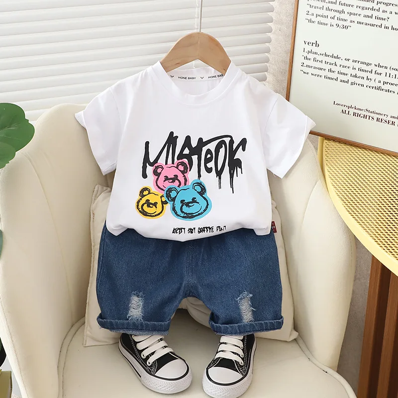 

Summer Baby Boy Clothes 2024 Korea Style Cartoon Printed Short Sleeve T-shirts and Shorts Childrens Set Kids Bebes Jogging Suits