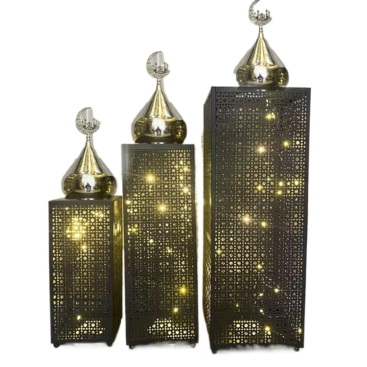 

Traditional Lac lantern ornament elegant Asian style home decor