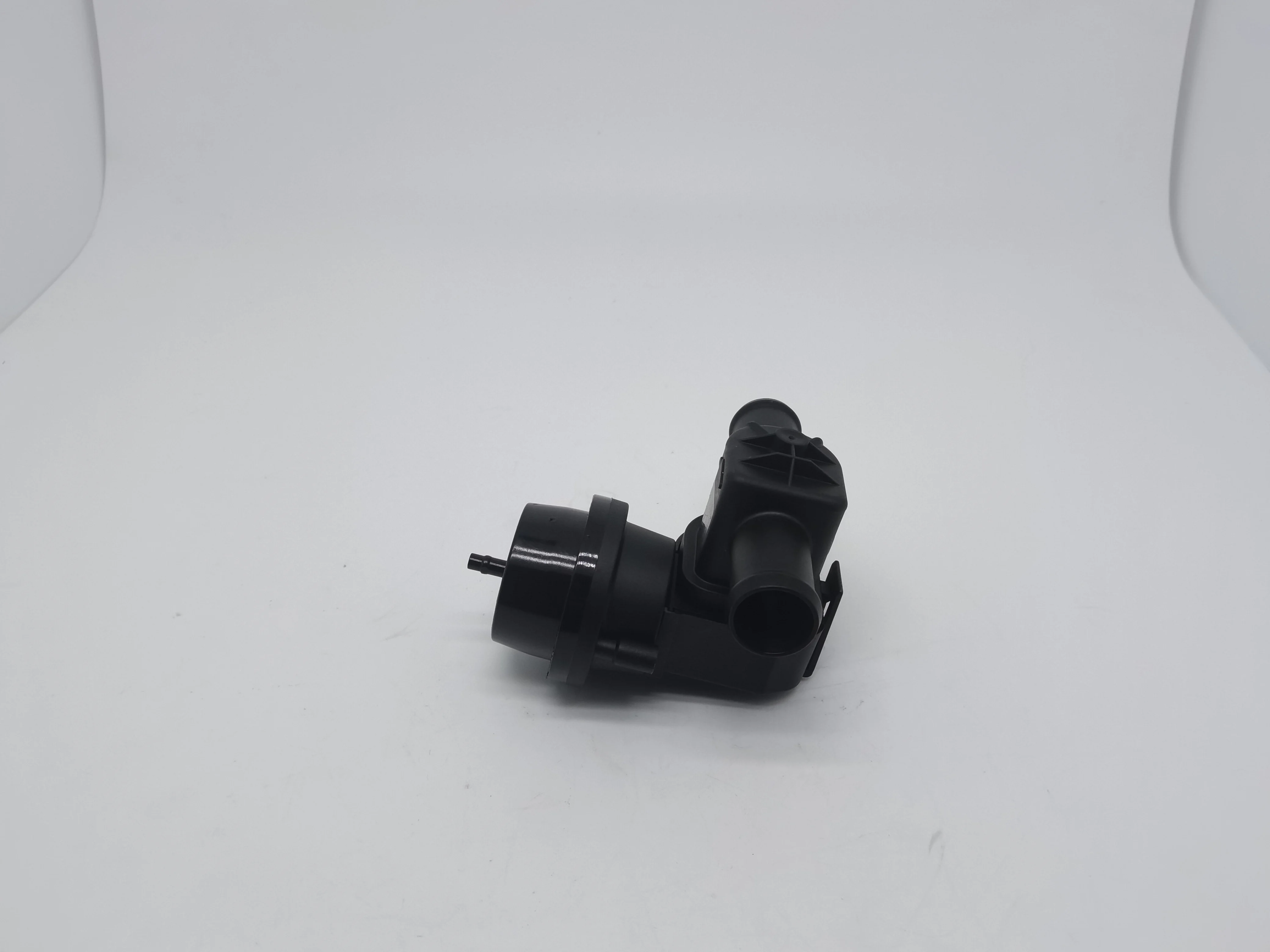 95857280900 Air Conditioning and Heating System Control Valve For Porsche Cayenne Macan