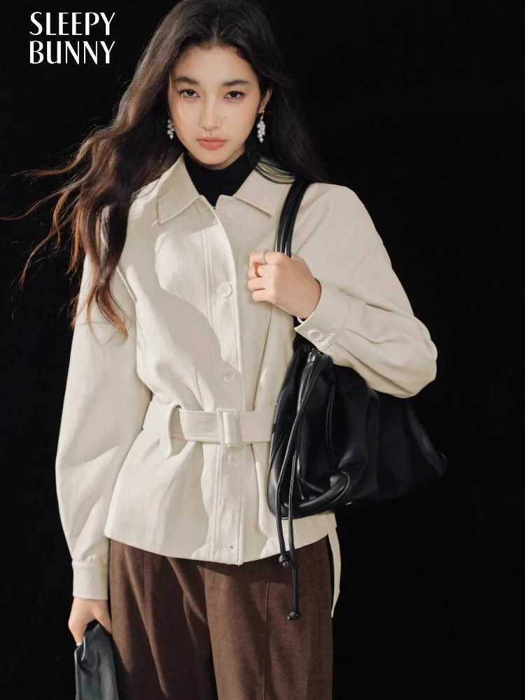 

Vintage Collared Belted Jacket Autumn Casual Waist-Tight Short Coat for Women Elegant Commuter Outerwear with Minimalist Design