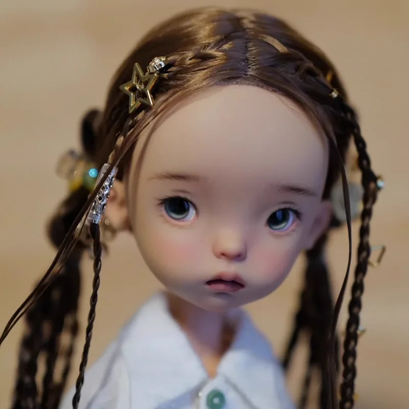 Neue SD BJD Puppe 1/6 Spezielle Körper Blue Bean Niedliche Kleine Stoff Mädchen SD Puppe Premium Solide Harz Nackte Puppe Make-Up Kostenloser Versand
