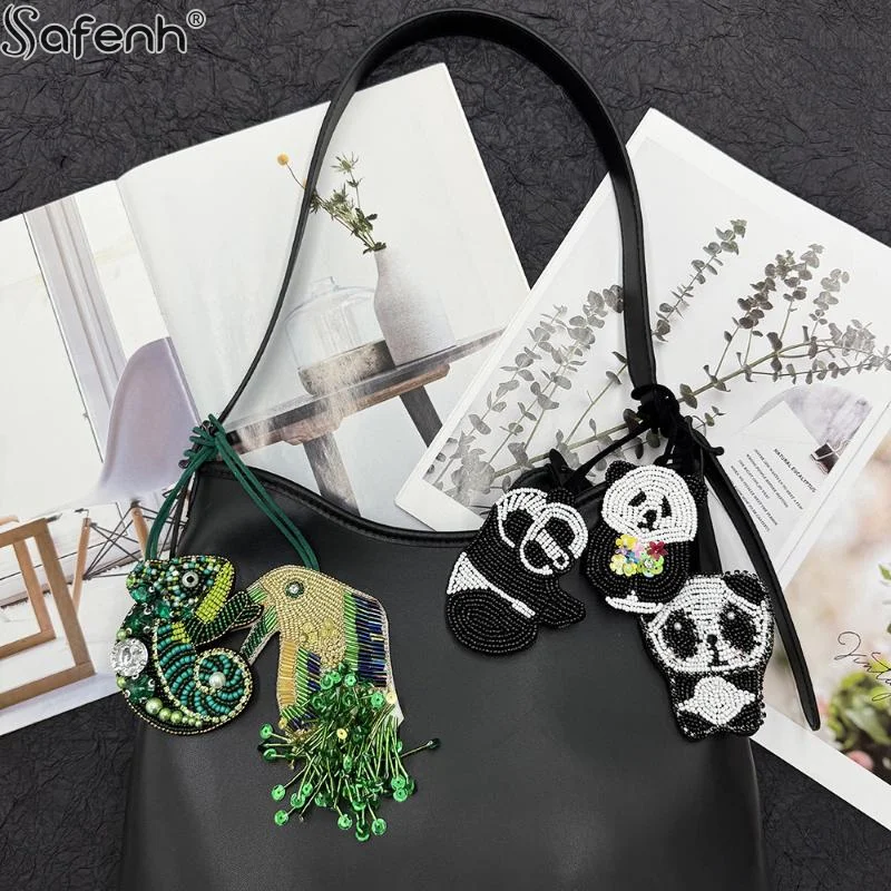 1PCA الحيوان اليدوية الديكور الحيوانات ، الباندا ، شرابات الببغاء ، لطيف السنجاب معلقة حبل التصحيح لحقيبة ديكور الحبل مفتاح سلسلة قلادة