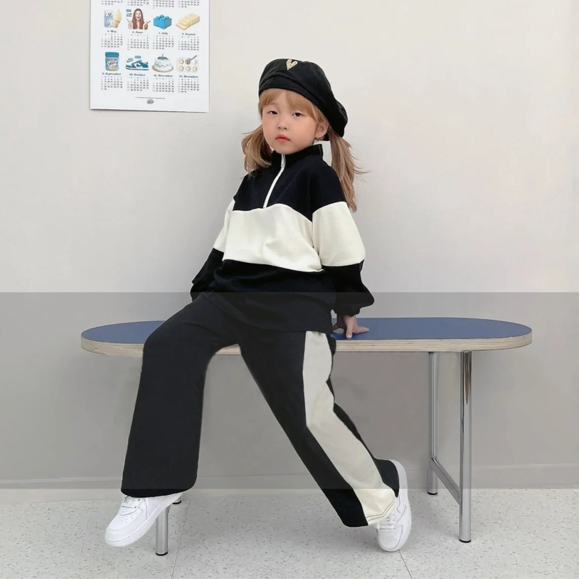 

2025 Autumn New Children Long Sleeve Clothes Set Boys Girls Patchwork Sweatshirt + Pants 2pcs Suit Kids Casual Sports Outfits
