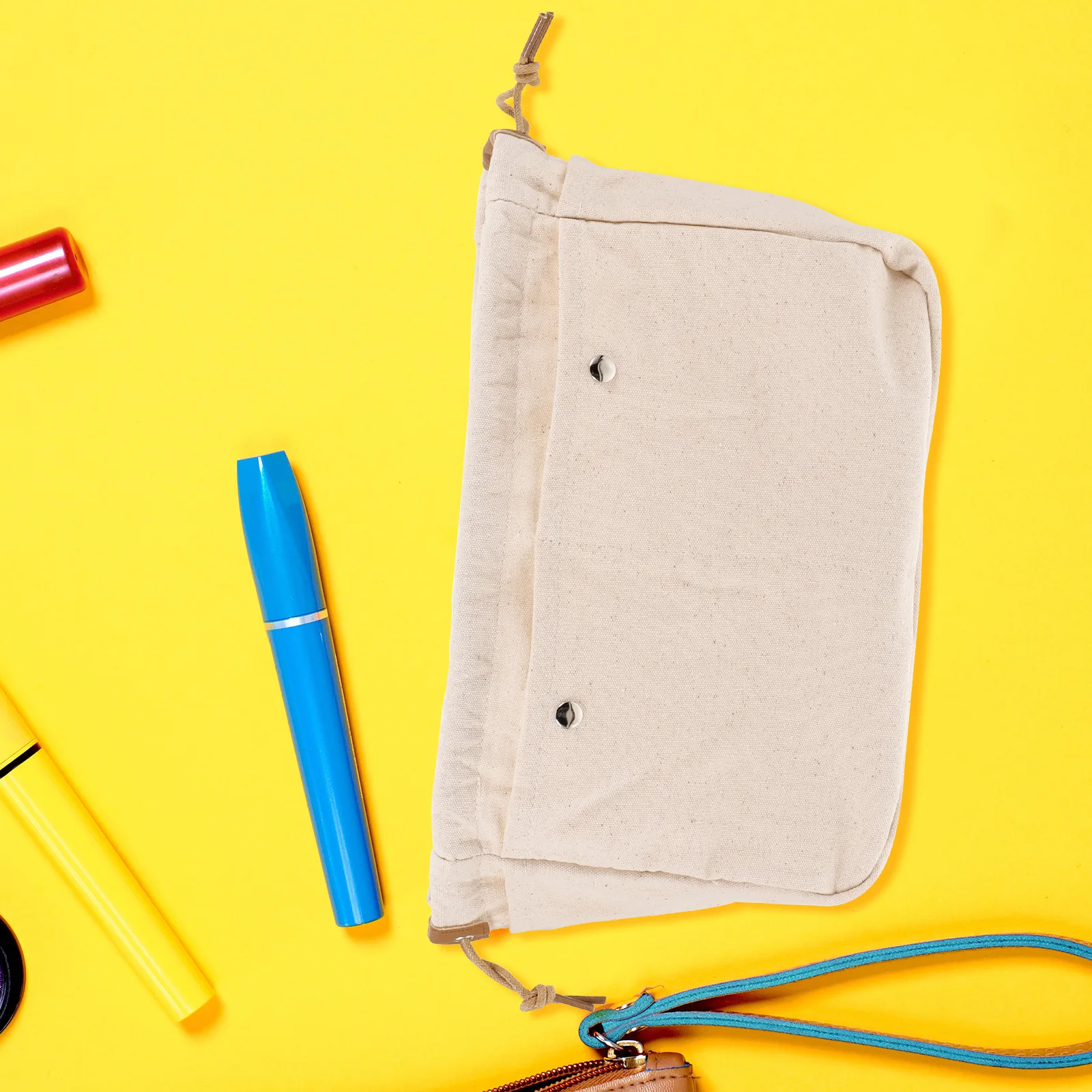 

Portable Canvas Bag Drawstring Makeup Pouch Travel Toiletry Bags Premium Material Durable Zipper Storage Solution Hemp