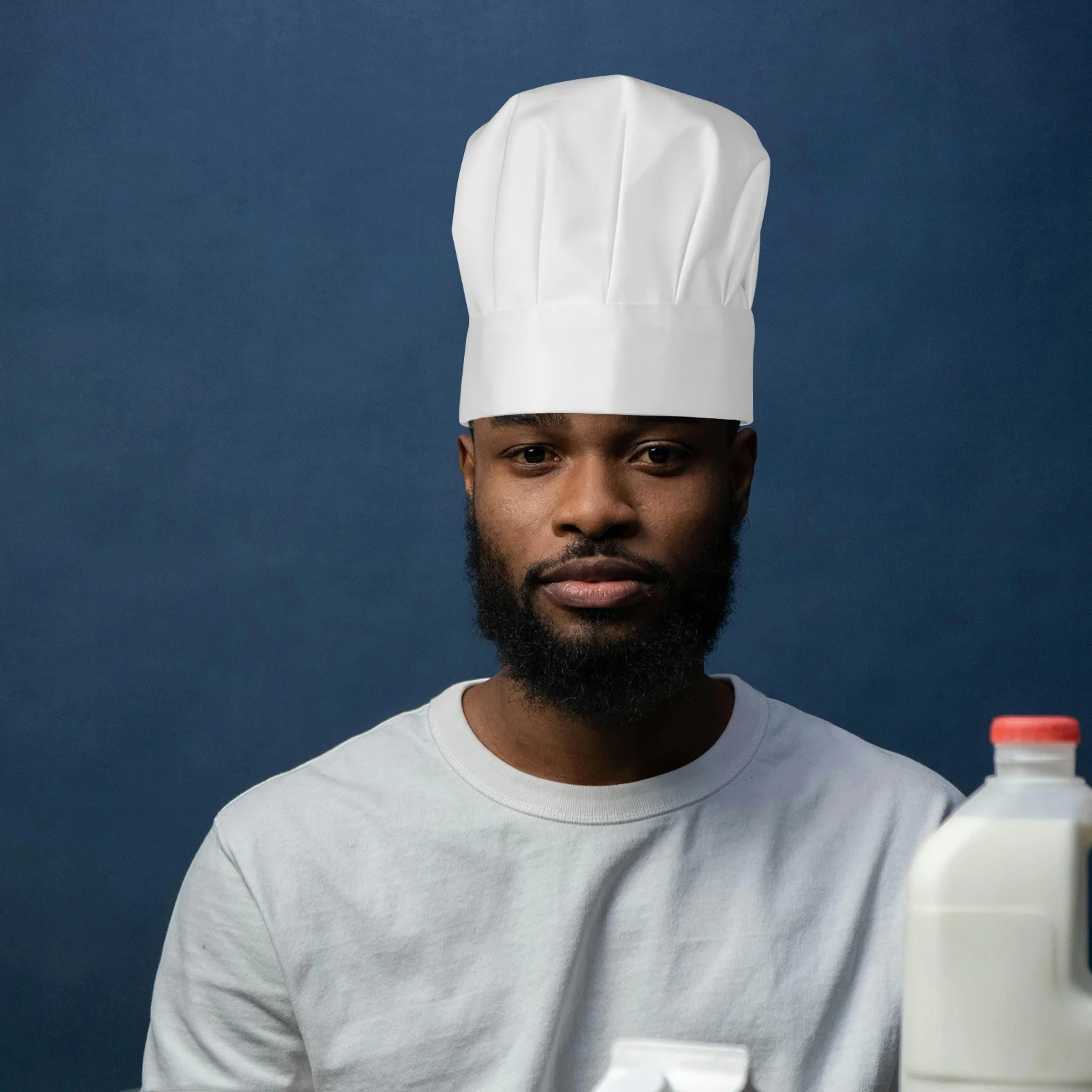 조절 가능한 화이트 셰프 앞치마 이미지