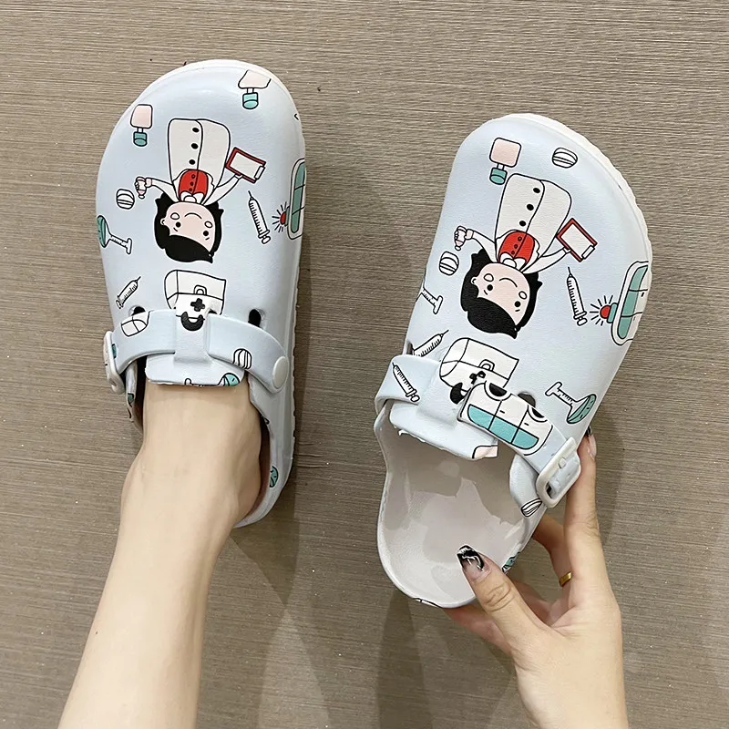 Hospital Surgical Medical Slipper Women Doctor EVA Non-slip Nurse Clogs Surgical Shoes Nursing Clogs SPA Beauty Salon Shoes