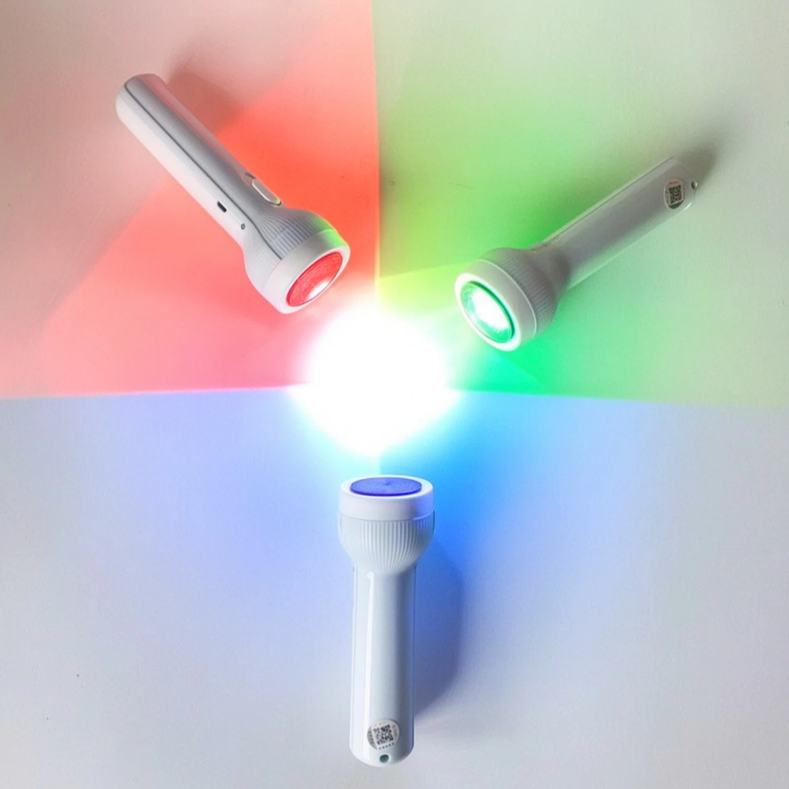 4 Pieces Flashlight with Color Filters Multicolor Flashlight Kit with Stand Torch Bright Lighting Lightweight for Teachers
