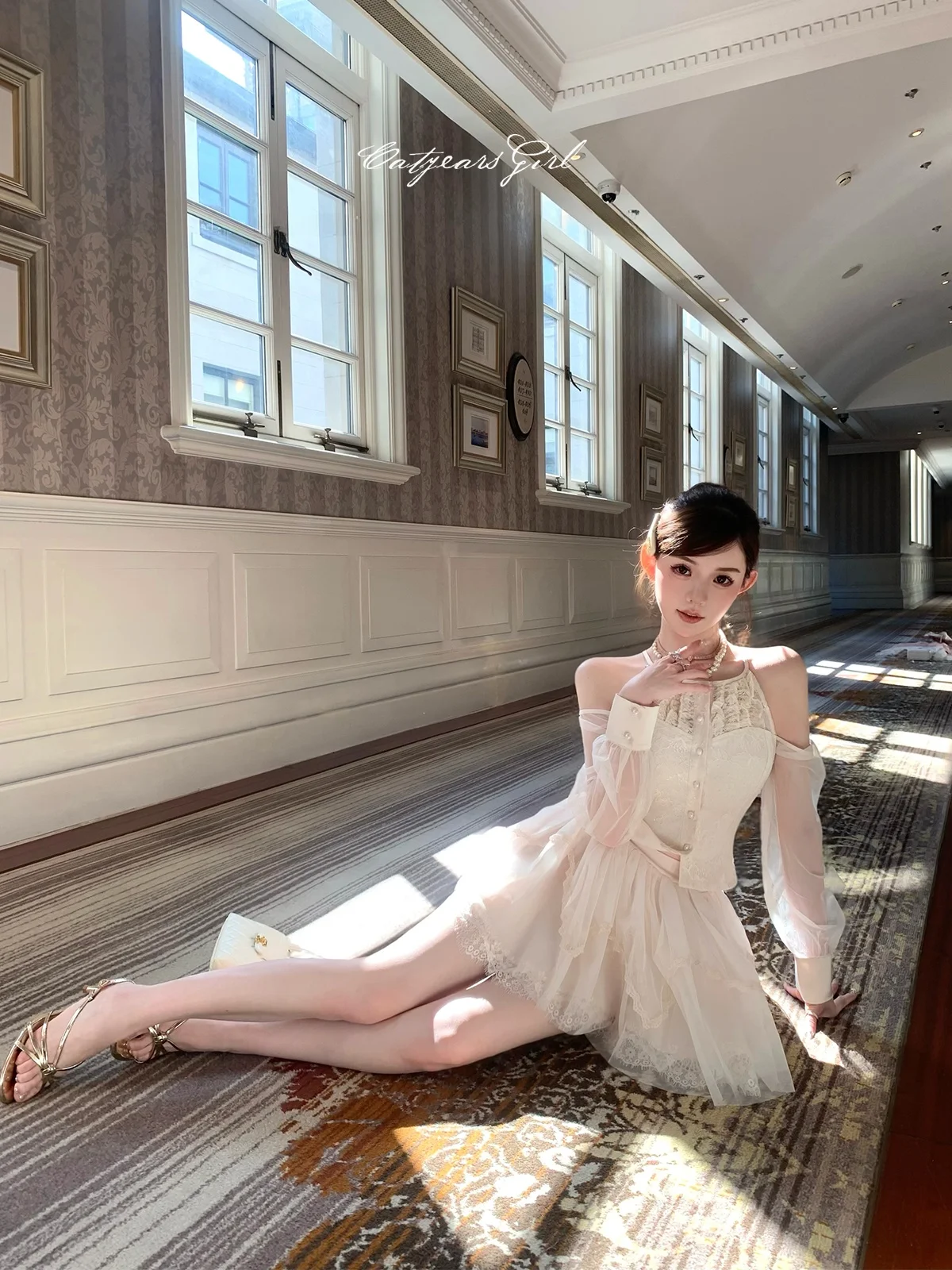 years Sweet nut Diary Thousand Gold Sensation Lace Sequin Small irt Ele Long Sve oulder Bared Ne Top