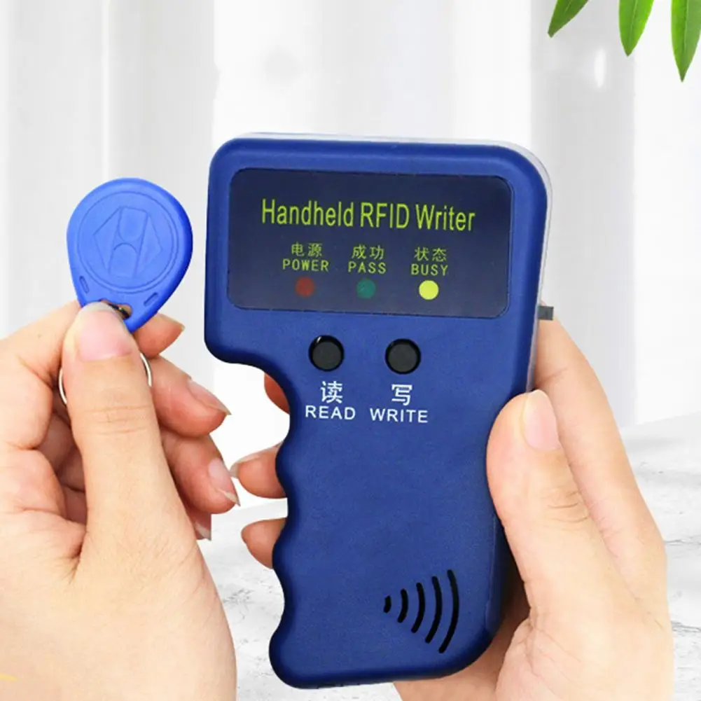 Lettore di schede RFID Scrittore Duplicatore di carte compatto e facile da usare Macchina per clonare carte d'identità 125khz a batteria Copiatrice di carte RFID