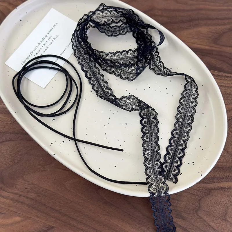 الرجعية الأبيض الأسود مقوس دانتيل المختنق قلادة للنساء موضة طبقة مزدوجة طويلة قابل للتعديل سلسلة قلادة Y2K مجوهرات هدية