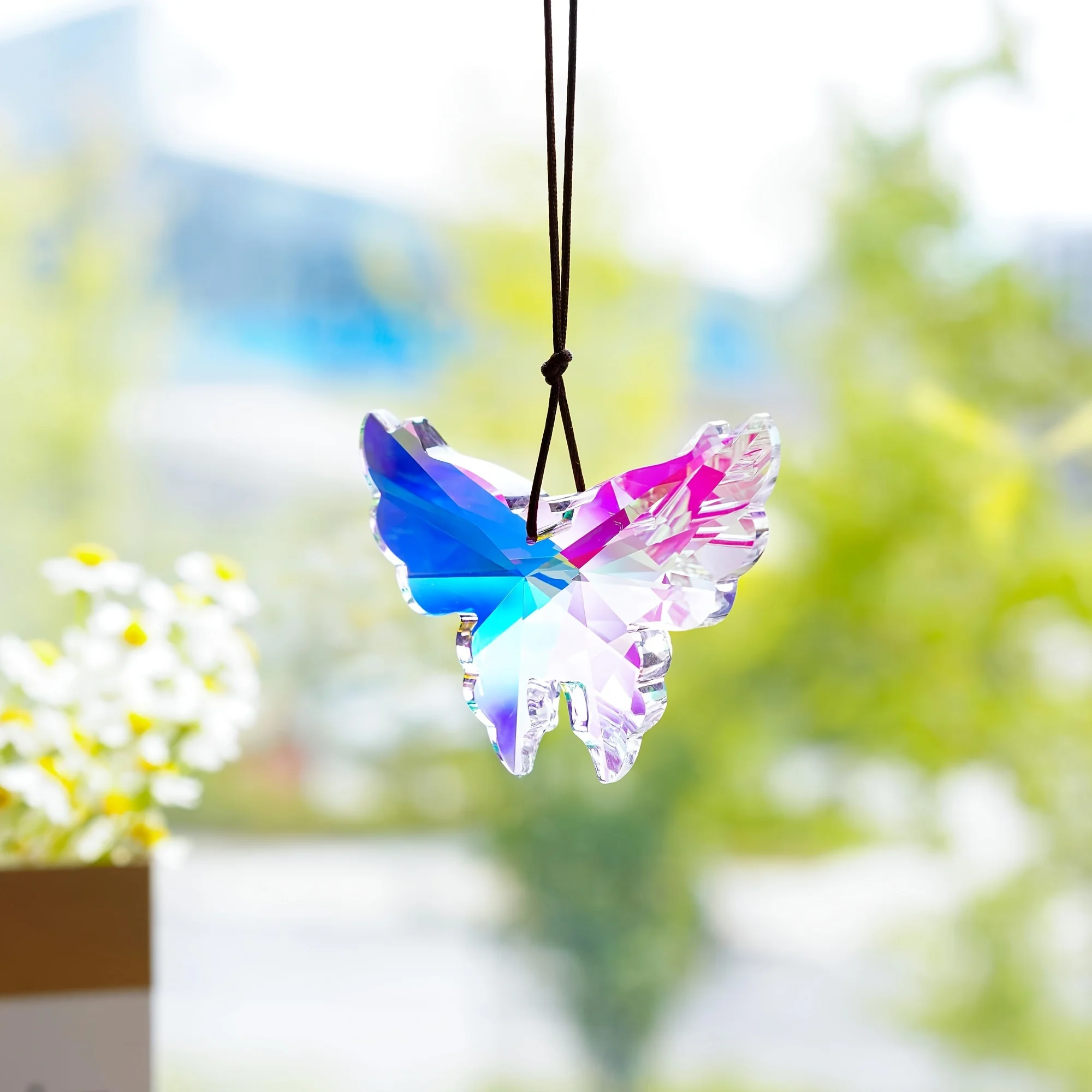 AB cute crystal butterfly prism sun catcher, window crystal prism light catcher, hanging crystal suitable for indoor and outdoo
