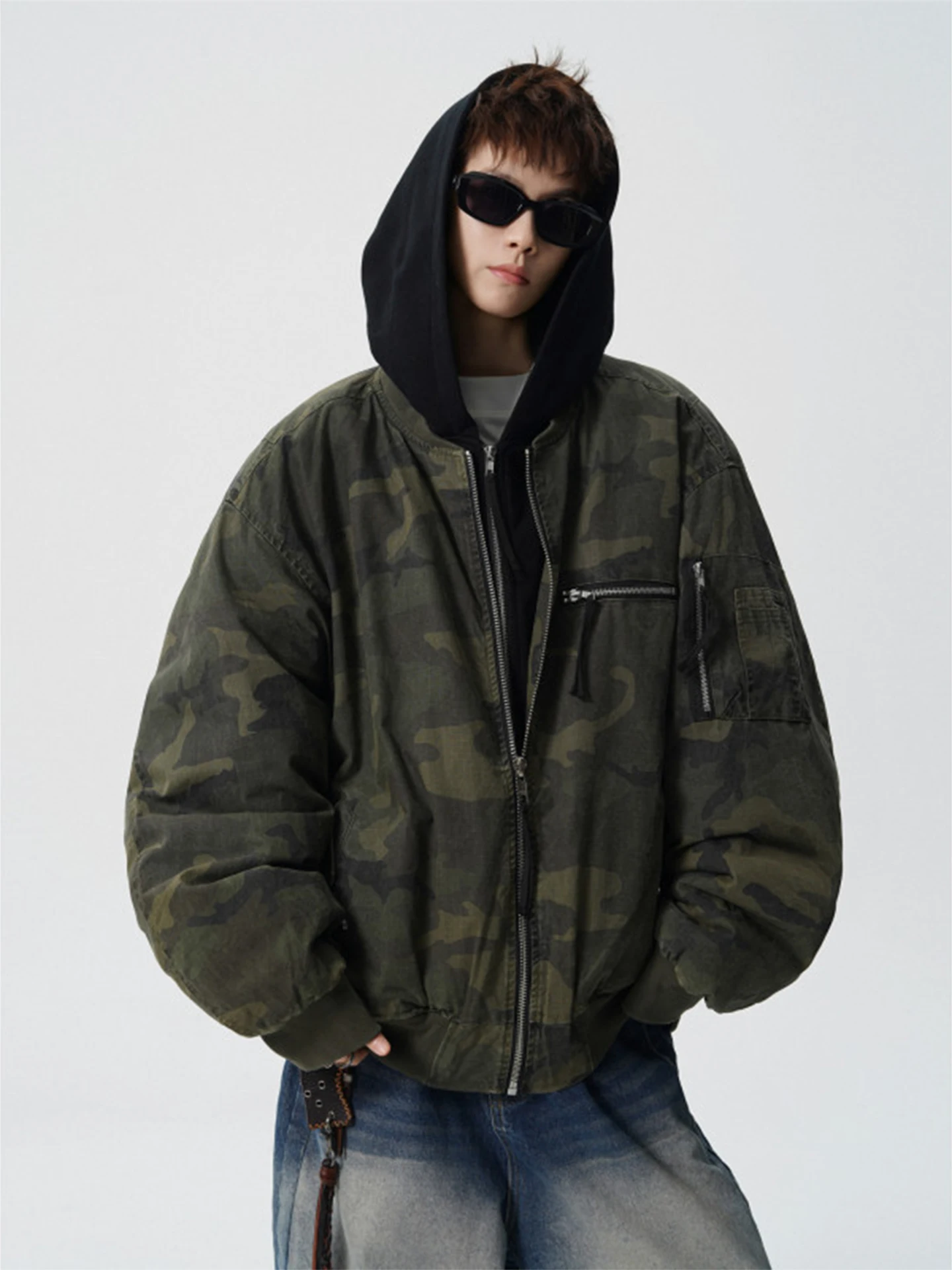 

Thiened камуфляжный куртка с капюшоном для мужчин, зимнее теплое свободное бейсбольное пальто большого размера из полиэфирного волокна, молодежное модное пальто