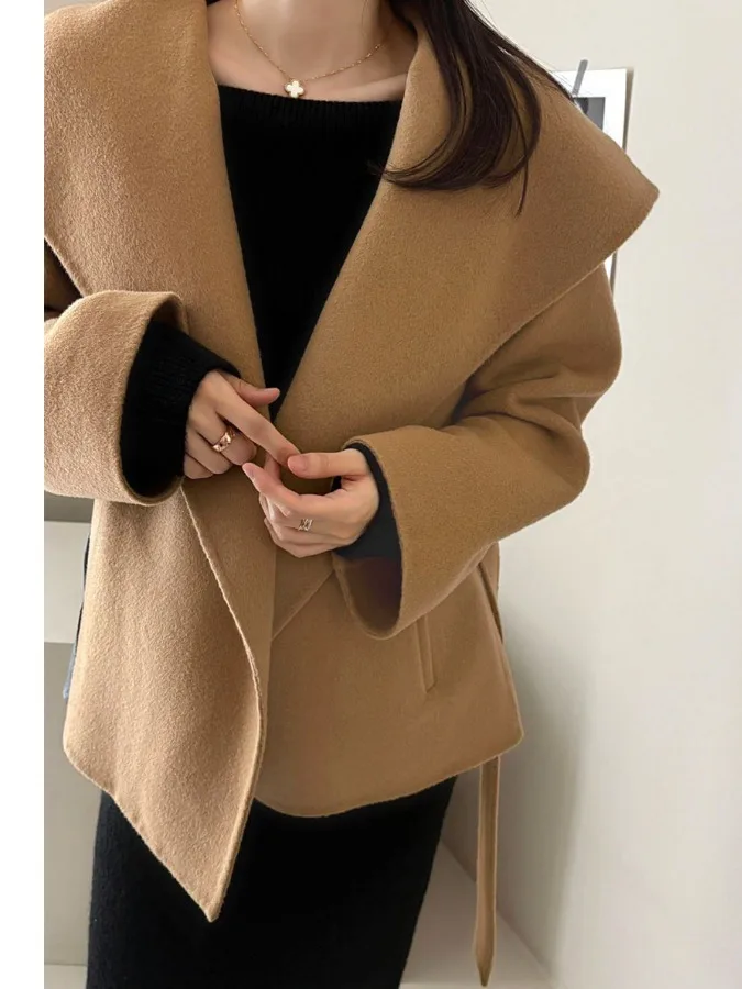 

ay Woolen Coat Women's Premium Feel Winter Vintage Large Collar Belted ort Length Coat Fem Faion Spring Autumn