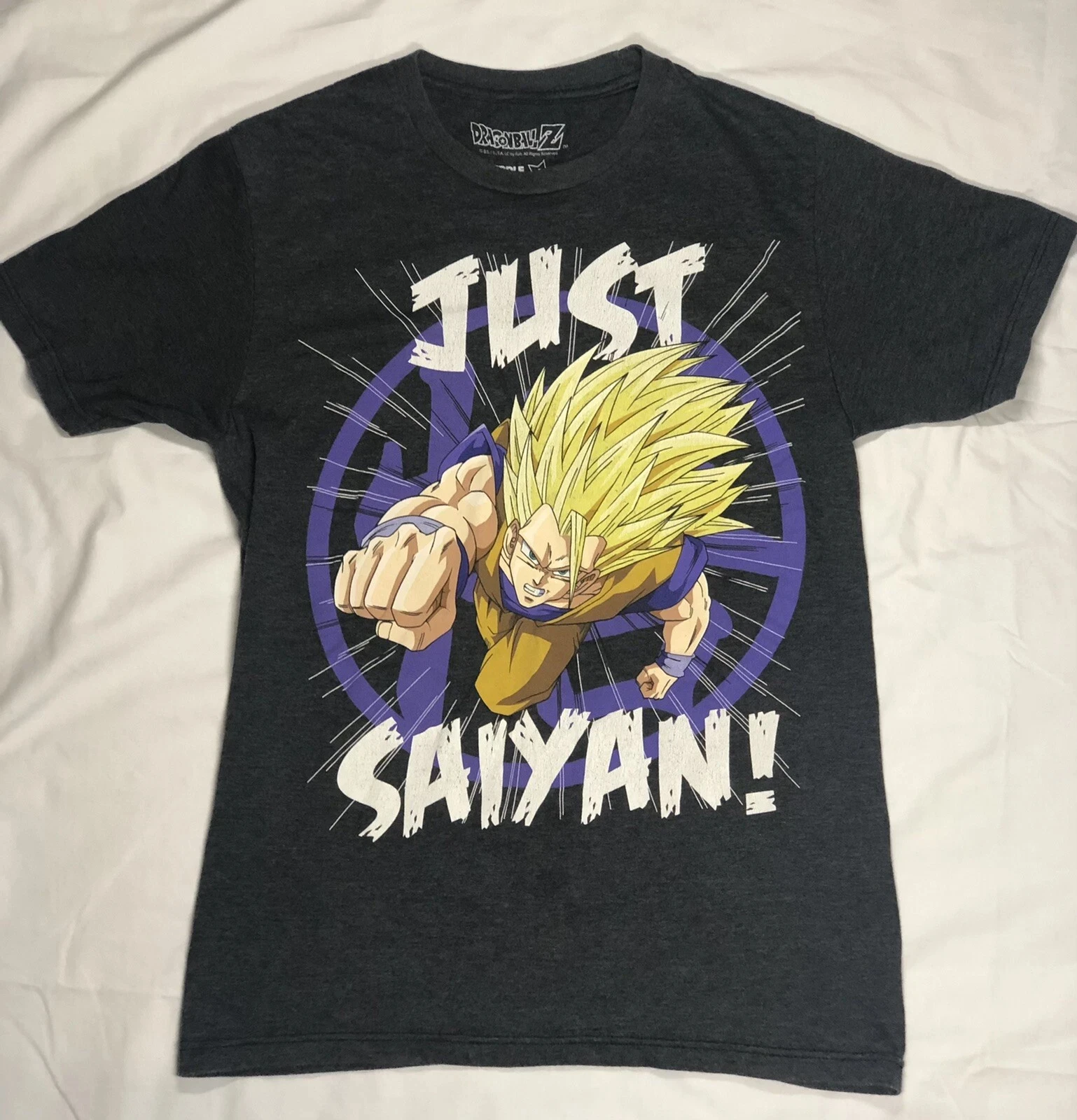 

Футболка Dragon Ball Z 2026 года с изображением персонажа Сайяна, размер S, форма Супер Сайян, Гоку, черный цвет, удобная.
