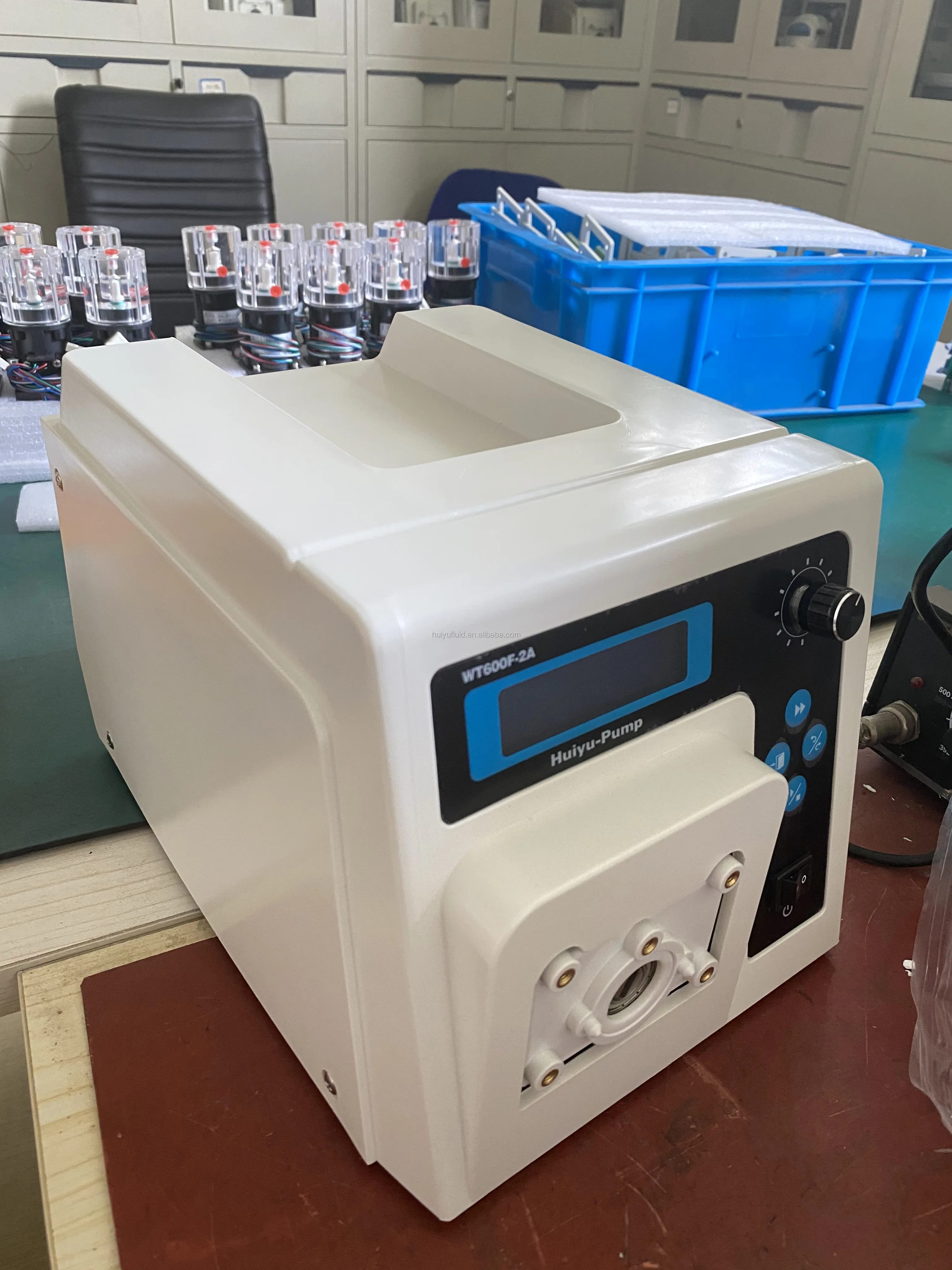DC Brushless Motor Dispensing Peristaltic Pump Used in Large Volume Filling in Laboratory