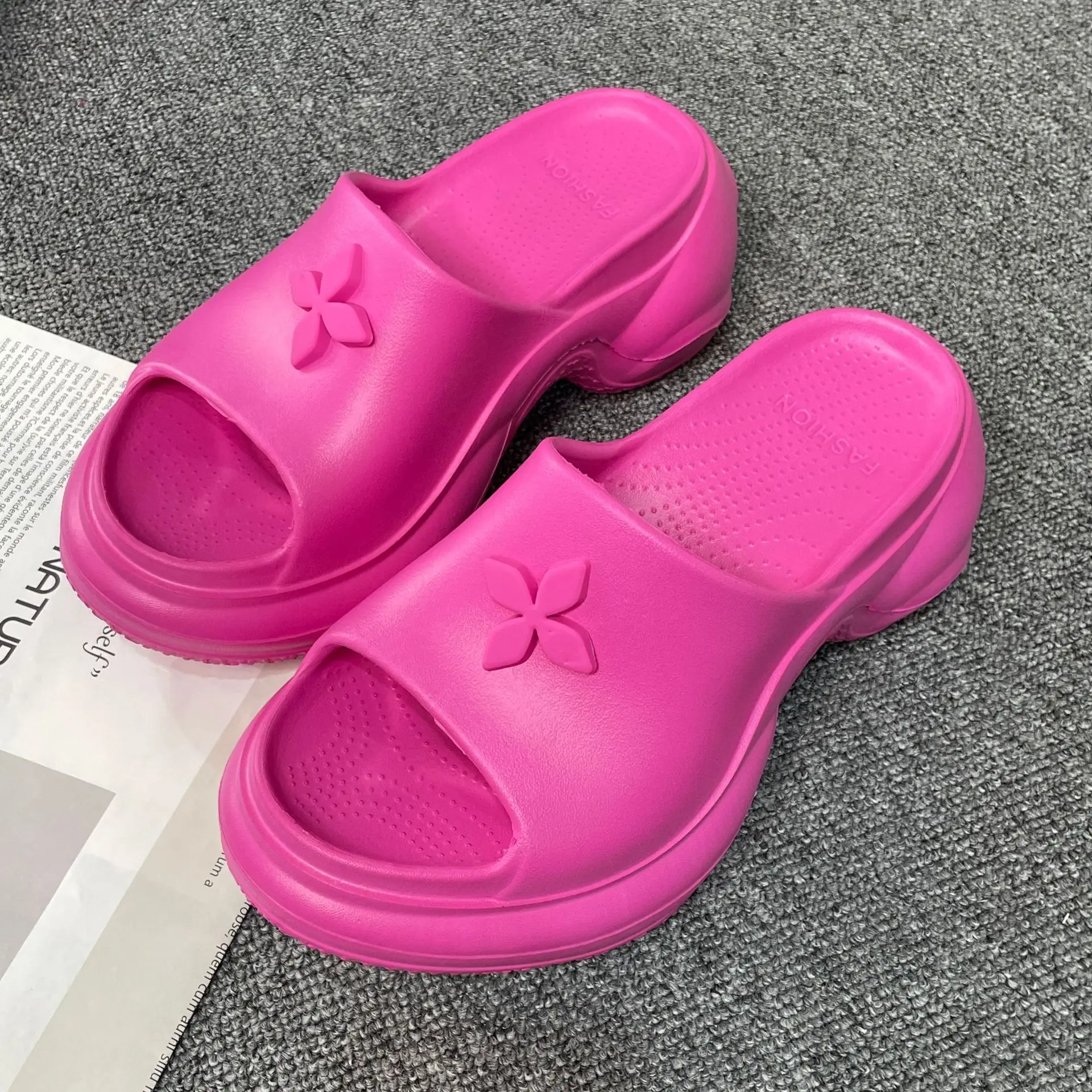 Women's Thick Sole Clover Sandals EVA Platform Slippers Extra Cushion Slides Garde Clog Hight Heels Mule Slippers